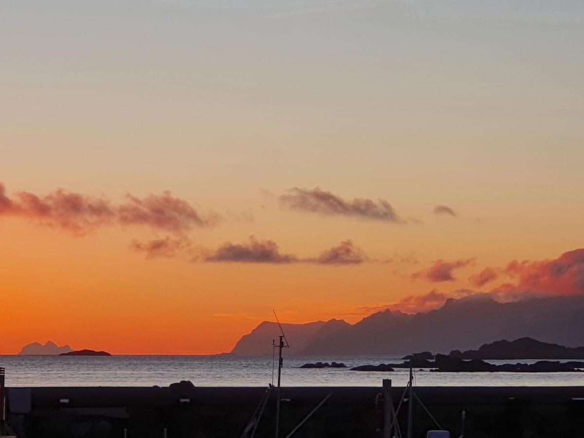 Seafront New Cabin In Lofoten Villa Ballstad Eksteriør bilde